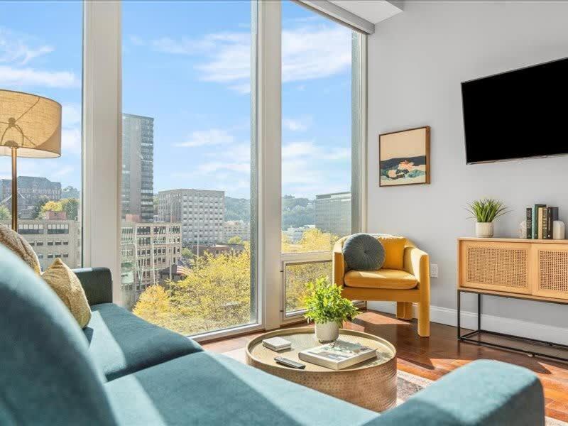 Cozysuites Modern 1Br, Ppg Paints Arena, Pitts Pittsburgh Exterior photo